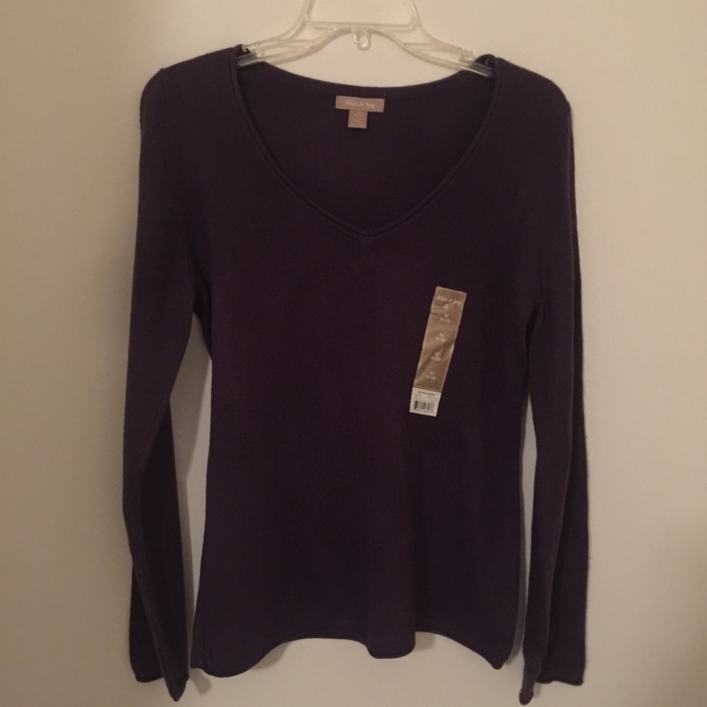 White stag women sweater